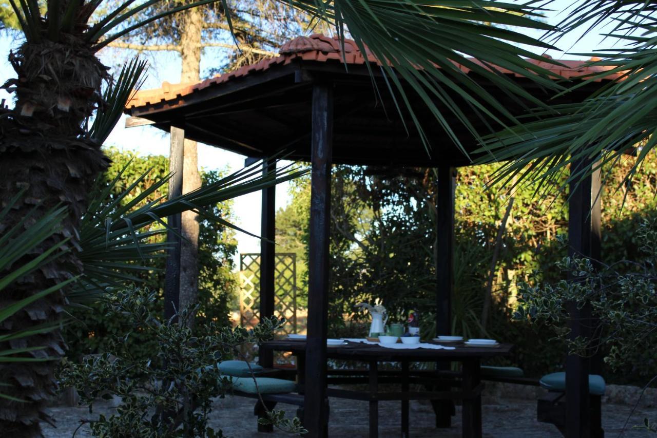 הוילה צ'יסטרנינו Trullo Sette Tindenule מראה חיצוני תמונה