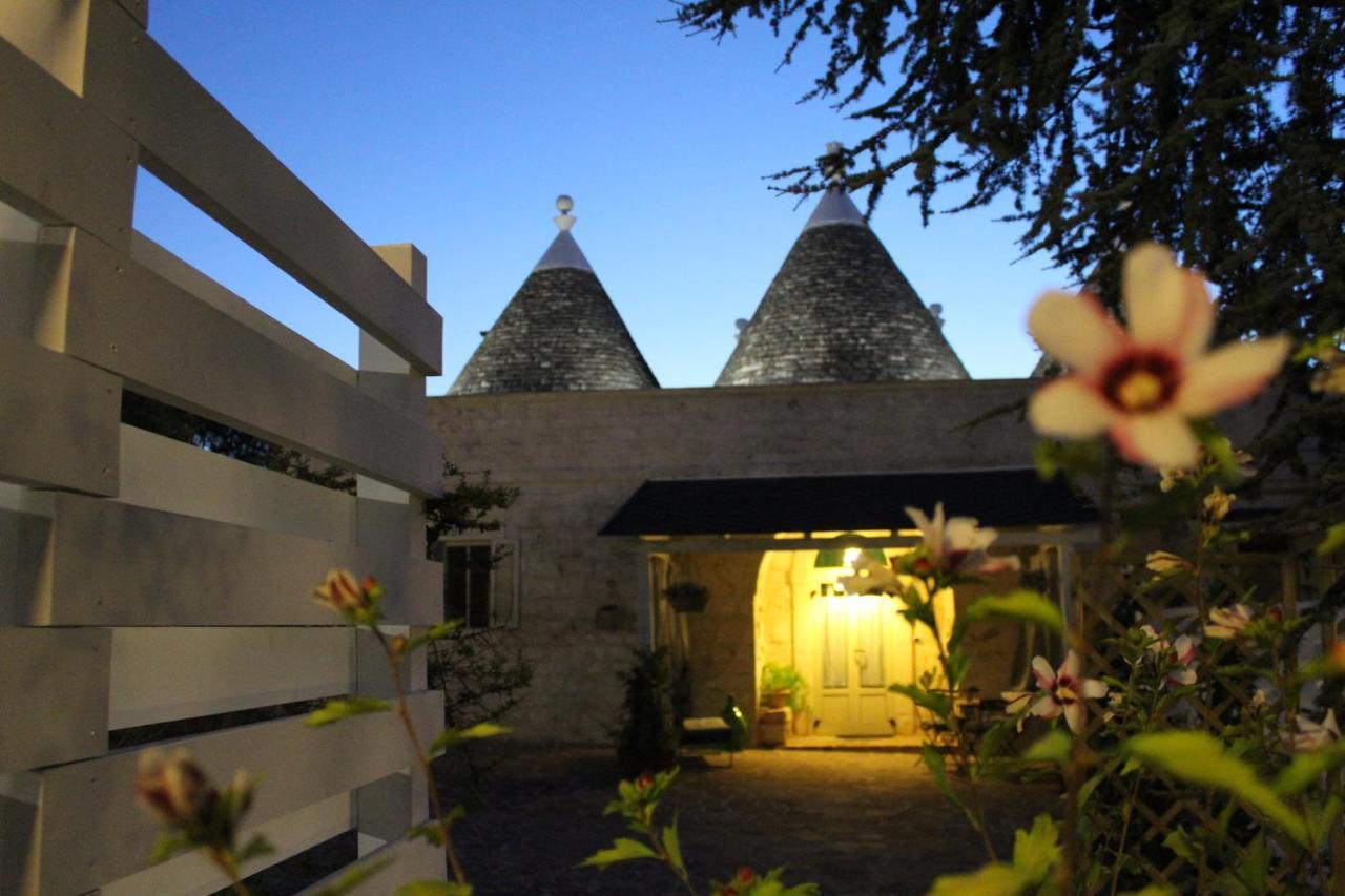 הוילה צ'יסטרנינו Trullo Sette Tindenule מראה חיצוני תמונה