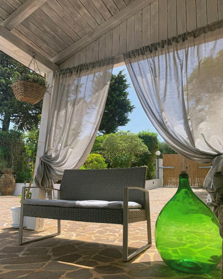 הוילה צ'יסטרנינו Trullo Sette Tindenule מראה חיצוני תמונה
