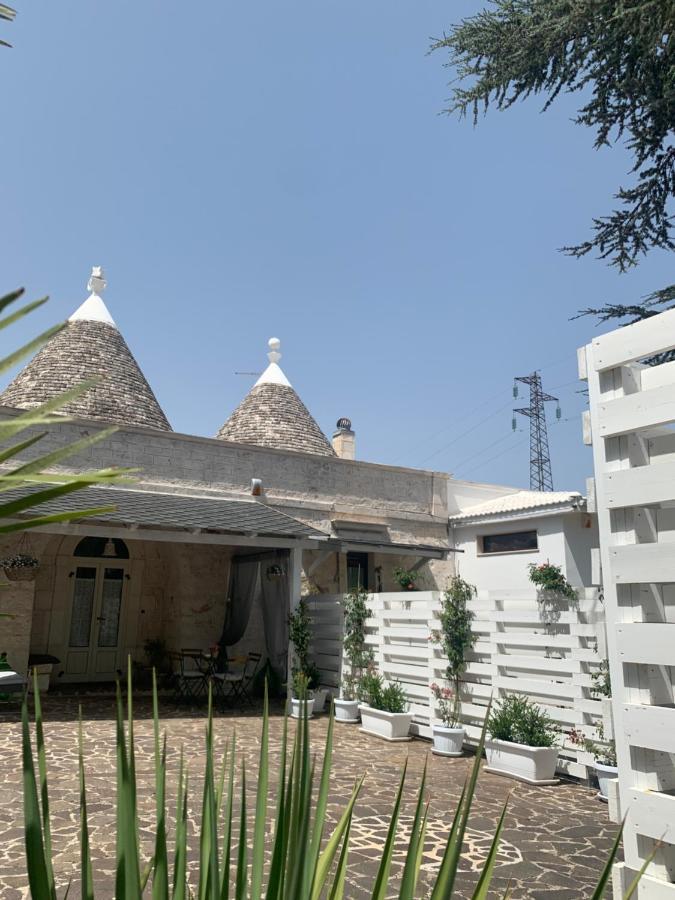 הוילה צ'יסטרנינו Trullo Sette Tindenule מראה חיצוני תמונה