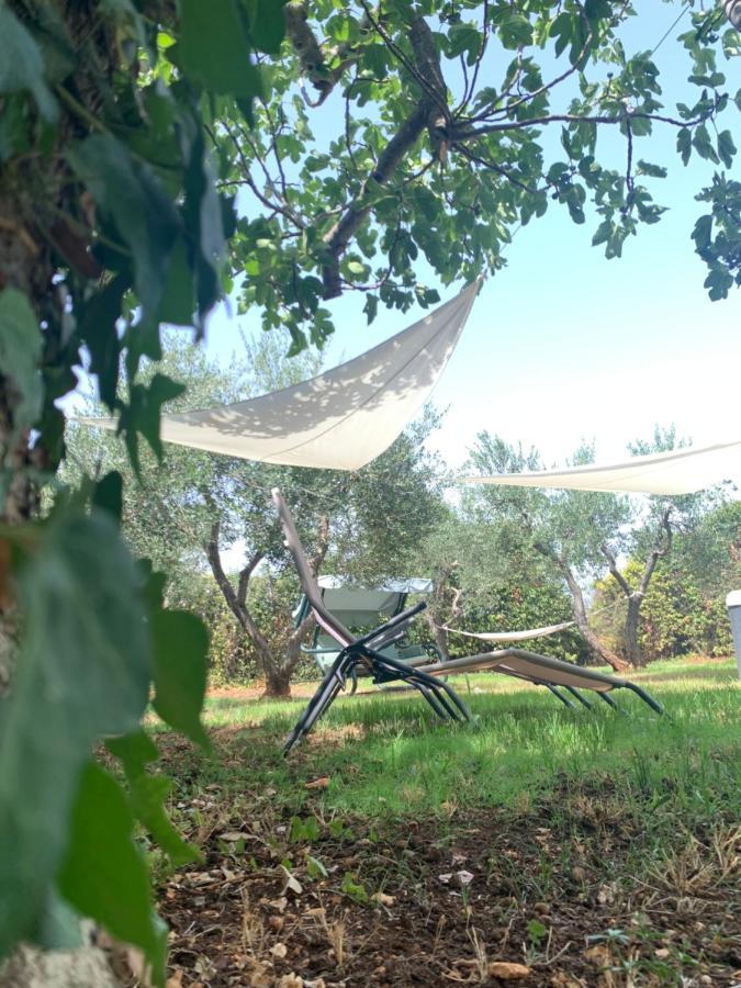 הוילה צ'יסטרנינו Trullo Sette Tindenule מראה חיצוני תמונה